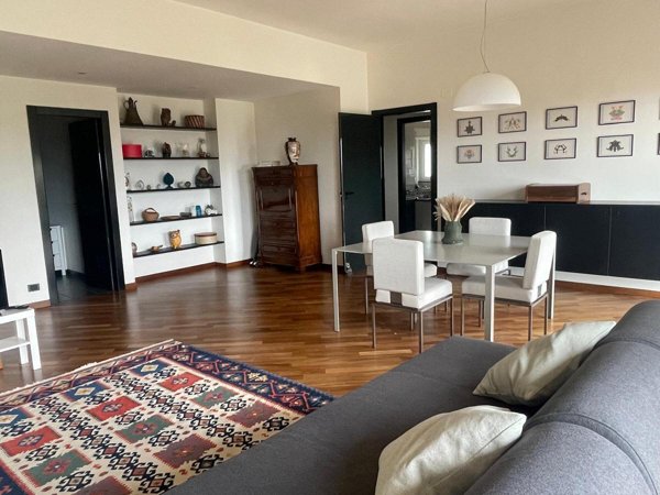 casa indipendente in affitto a Genova in zona San Martino