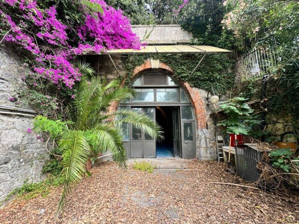 casa indipendente in affitto a Genova in zona Nervi