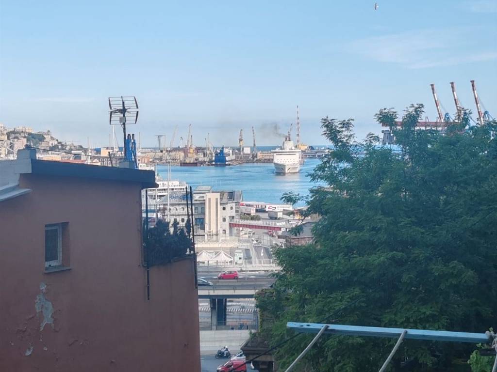 appartamento in affitto a Genova in zona DiNegro