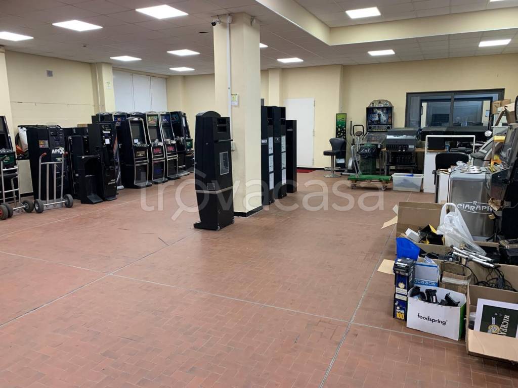 negozio in affitto a Genova in zona Nervi