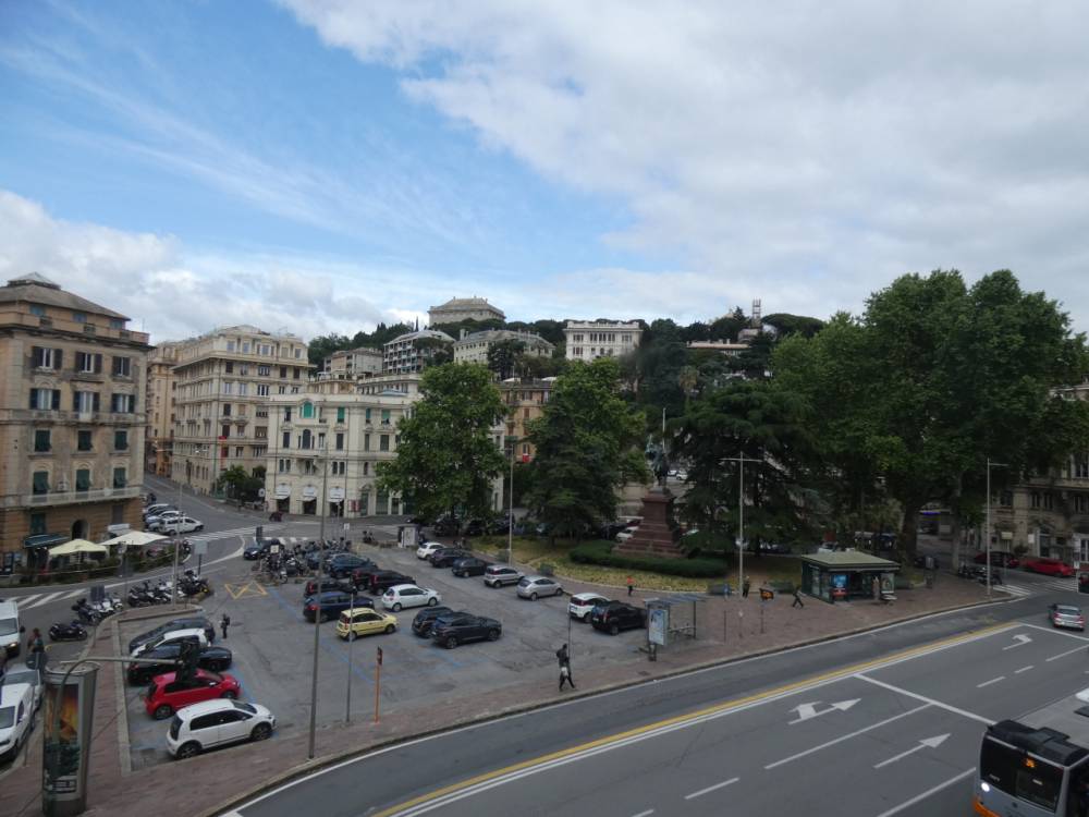 appartamento in affitto a Genova in zona Foce