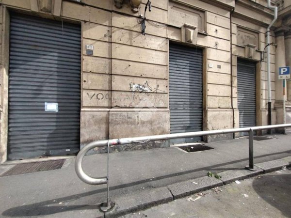negozio in affitto a Genova in zona San Fruttuoso