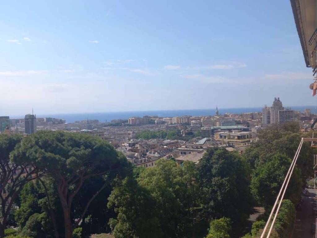 appartamento in affitto a Genova in zona Castelletto