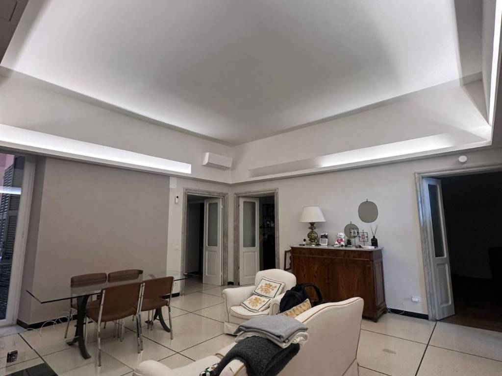 appartamento in affitto a Genova in zona Carignano