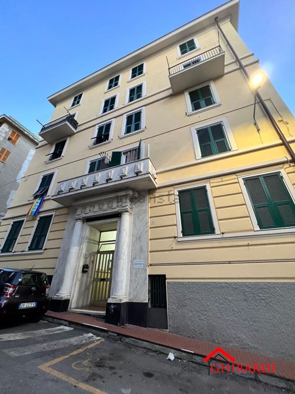 appartamento in affitto a Genova in zona Sestri Ponente