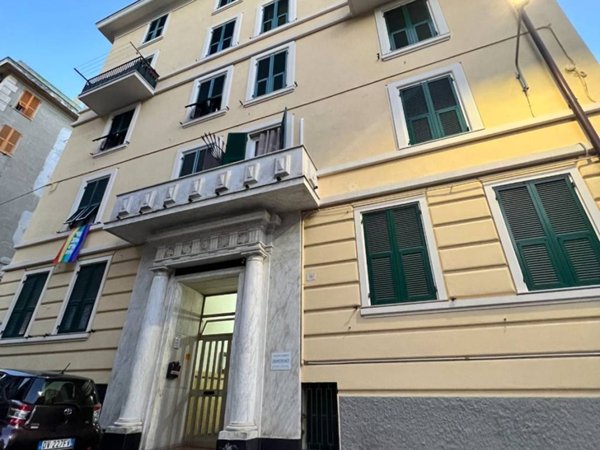 appartamento in affitto a Genova in zona Sestri Ponente