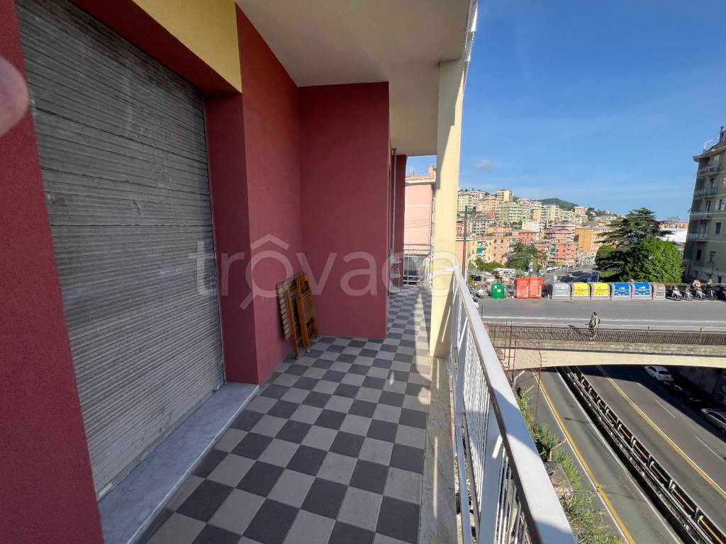 appartamento in affitto a Genova in zona San Martino