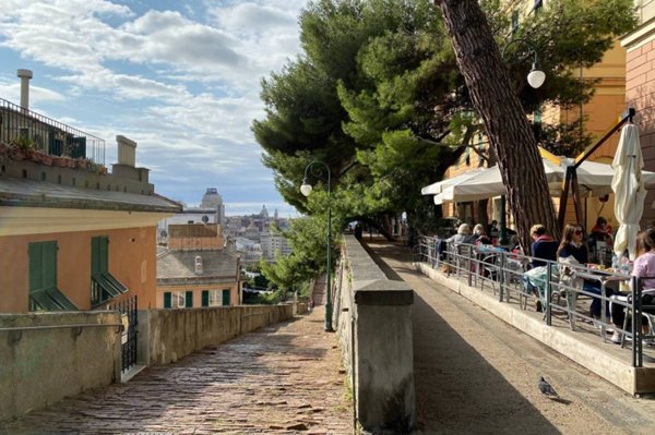 appartamento in affitto a Genova in zona Castelletto