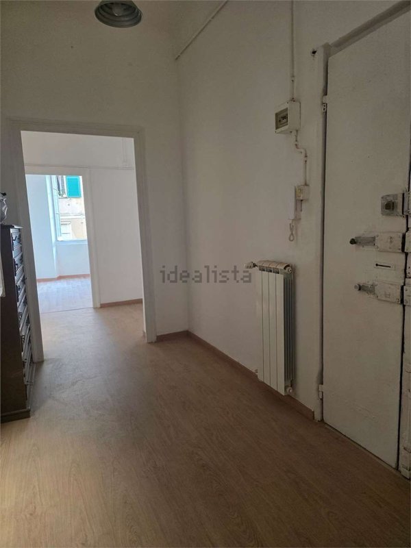 appartamento in affitto a Genova in zona Sottoripa / Maddalena / Molo