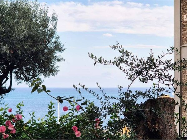 appartamento in affitto a Genova in zona Nervi
