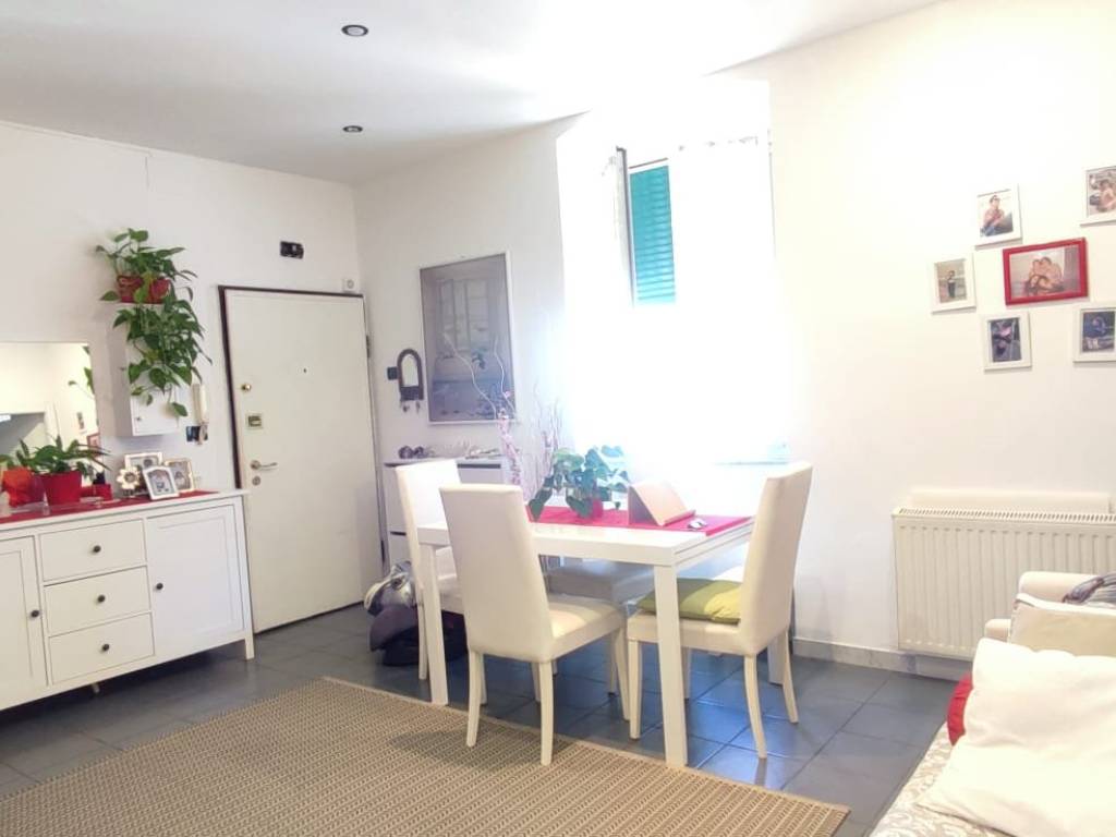 appartamento in affitto a Genova in zona Lagaccio / Granarolo