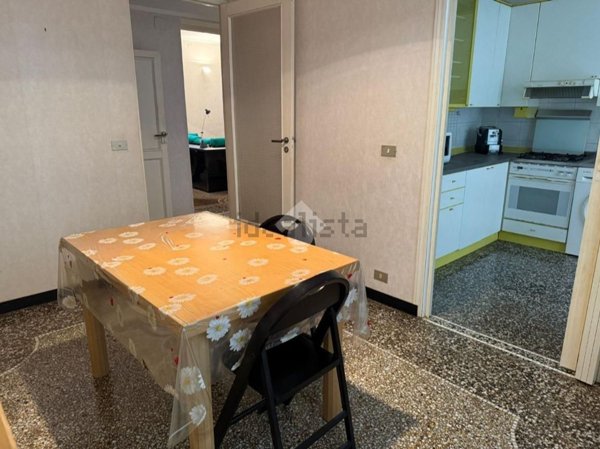 appartamento in affitto a Genova in zona Castelletto