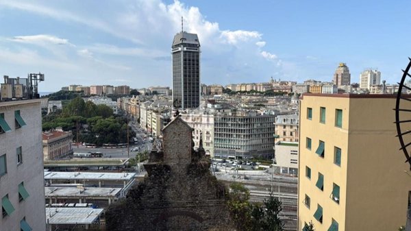 appartamento in affitto a Genova in zona Portoria / Piccapietra