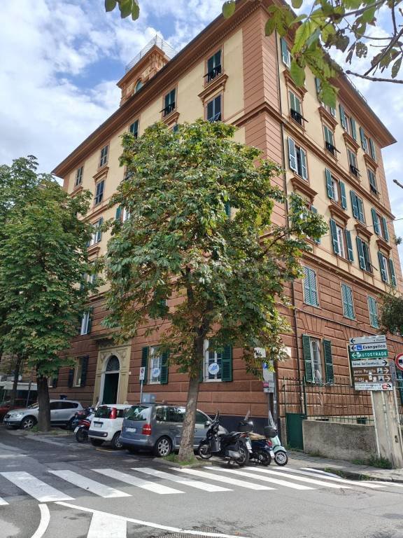 appartamento in affitto a Genova