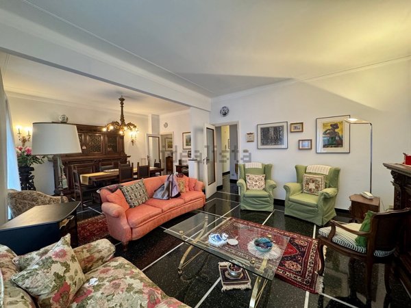 appartamento in affitto a Genova in zona Castelletto