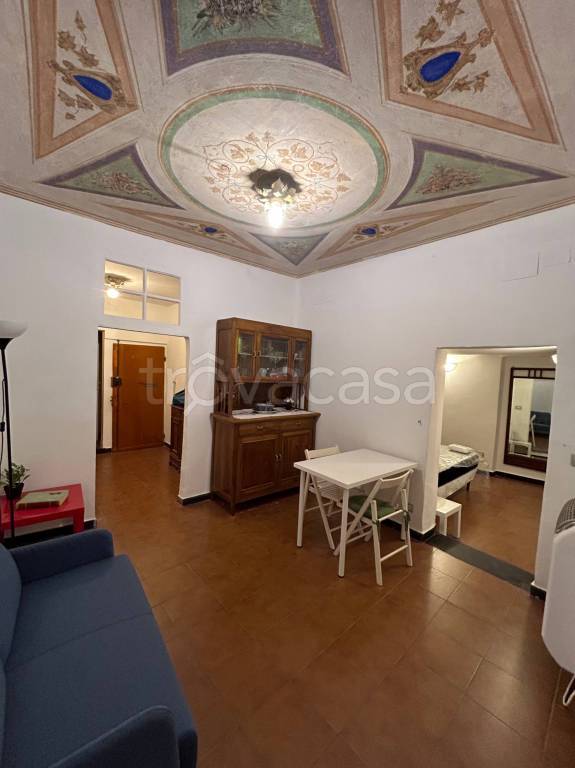 appartamento in affitto a Genova in zona Sottoripa / Maddalena / Molo