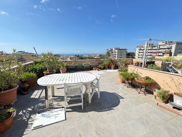 appartamento in affitto a Genova