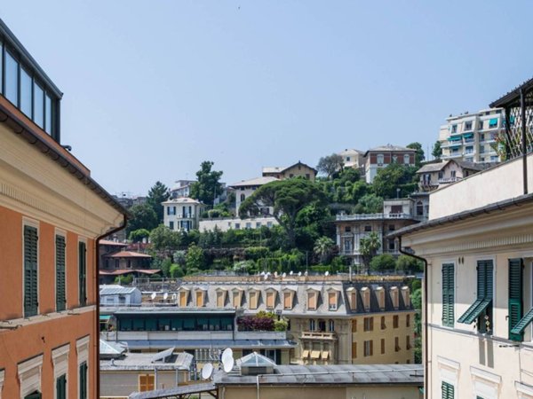 appartamento in affitto a Genova in zona Castelletto