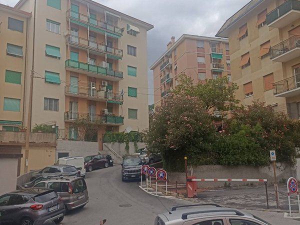appartamento in affitto a Genova in zona Marassi
