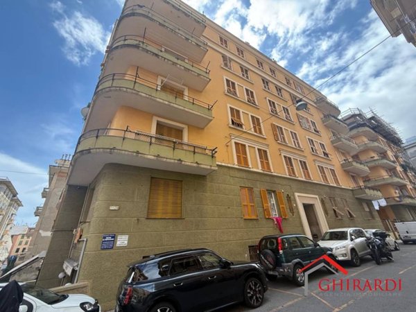 appartamento in affitto a Genova in zona Sestri Ponente