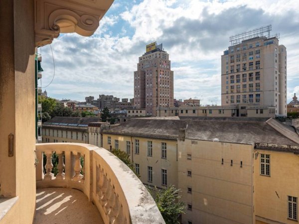 appartamento in affitto a Genova in zona Carignano