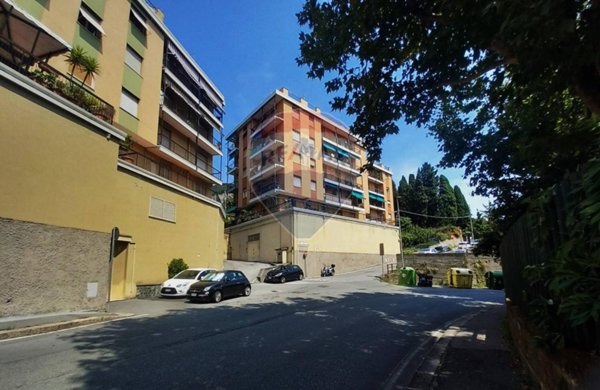 appartamento in affitto a Genova in zona Sestri Ponente
