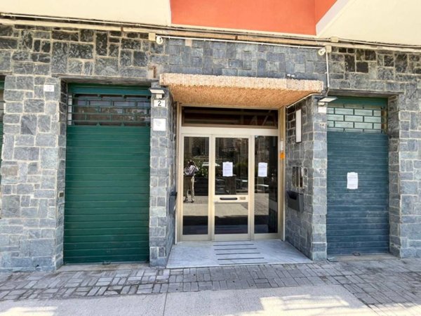 negozio in affitto a Genova in zona Marassi