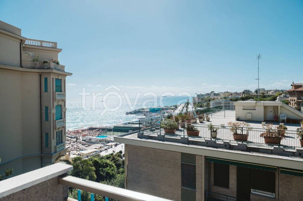 appartamento in affitto a Genova in zona Albaro
