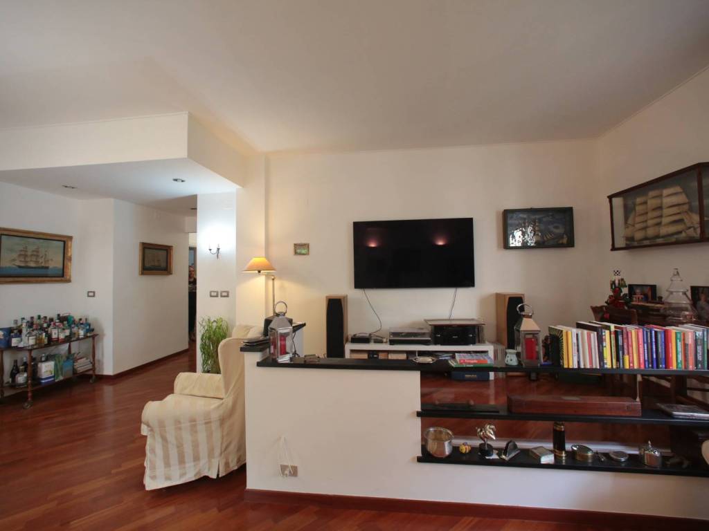appartamento in affitto a Genova in zona Albaro
