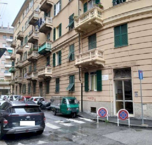 appartamento in affitto a Genova in zona Sestri Ponente
