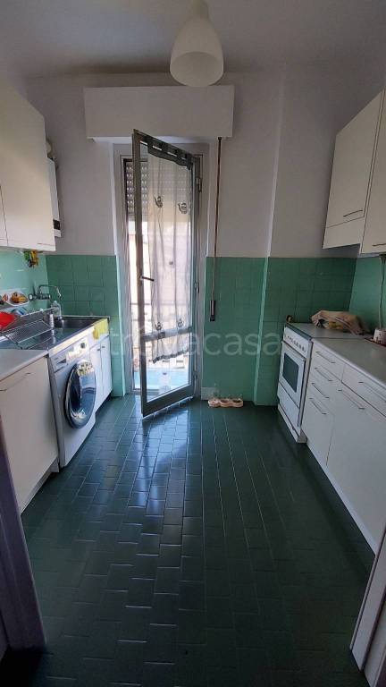 appartamento in affitto a Genova in zona Sestri Ponente