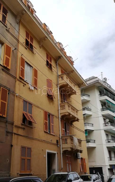 appartamento in affitto a Genova in zona Sestri Ponente