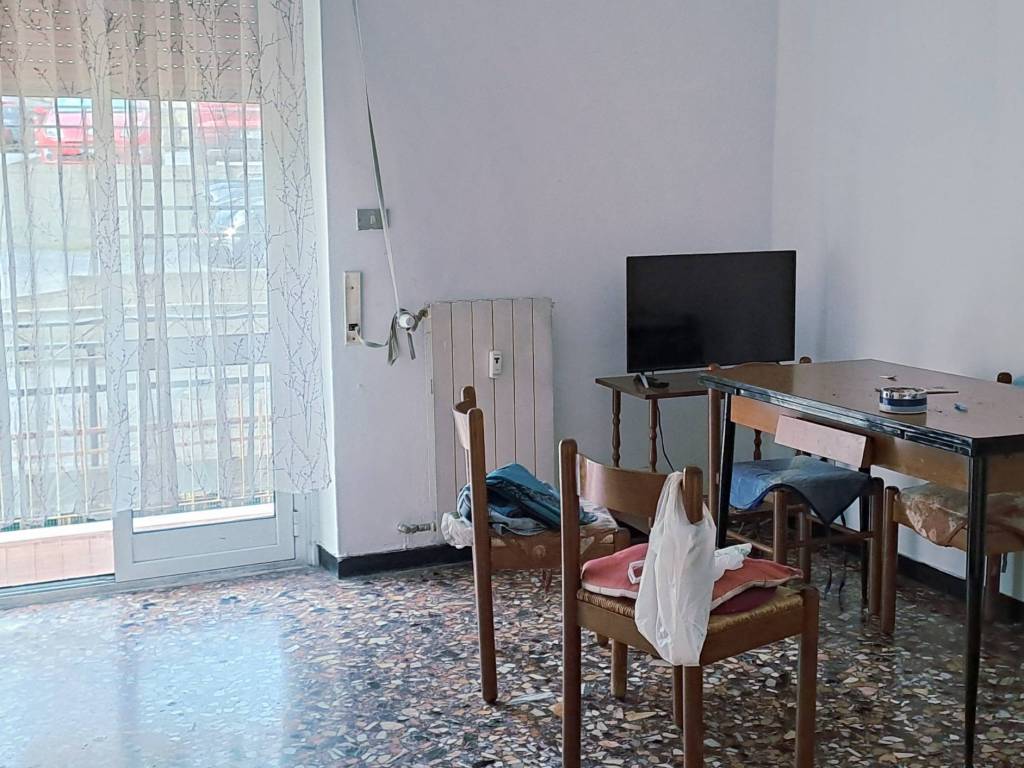 appartamento in affitto a Genova in zona Sestri Ponente