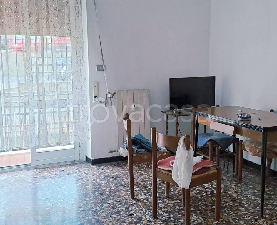 appartamento in affitto a Genova in zona Sestri Ponente