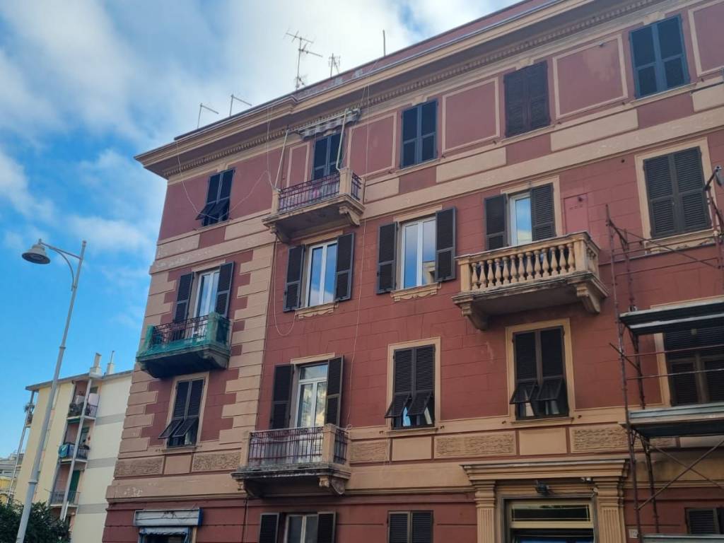 appartamento in affitto a Genova in zona Sturla