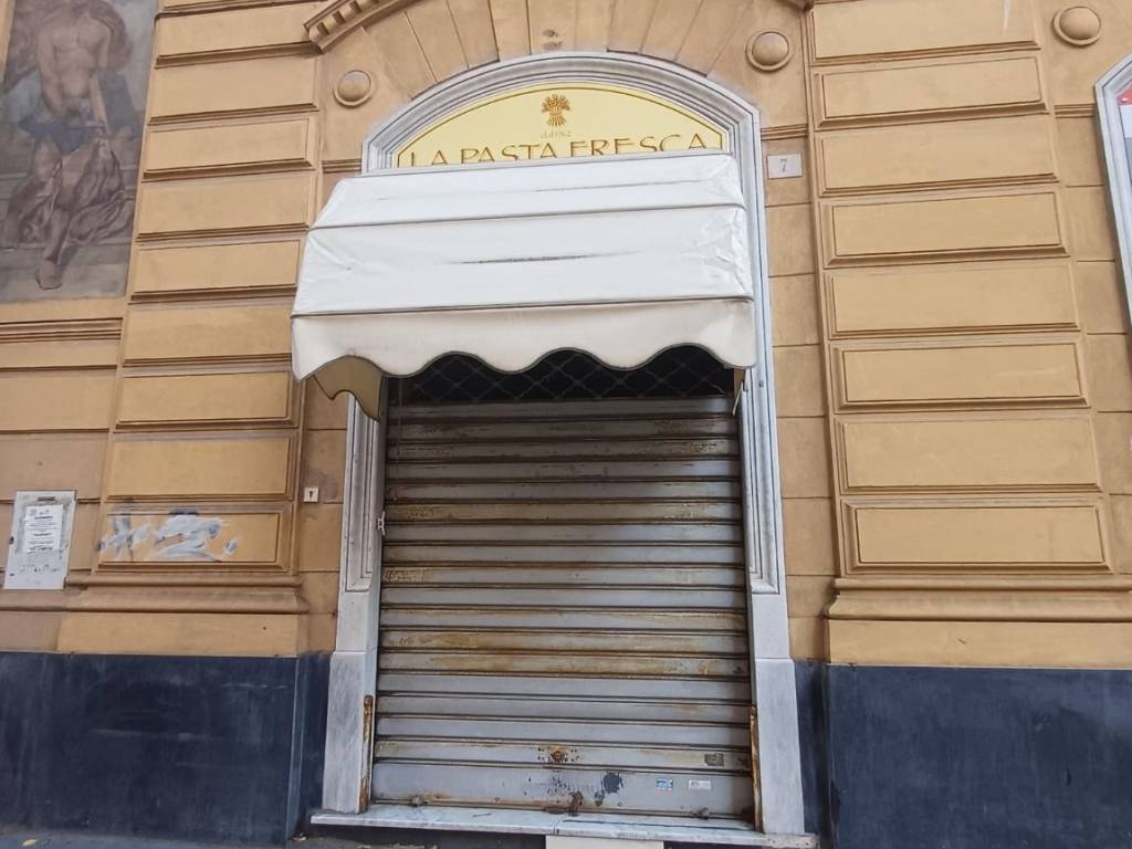 negozio in affitto a Genova in zona Centro Storico