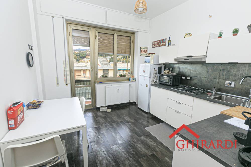 appartamento in affitto a Genova in zona Sestri Ponente