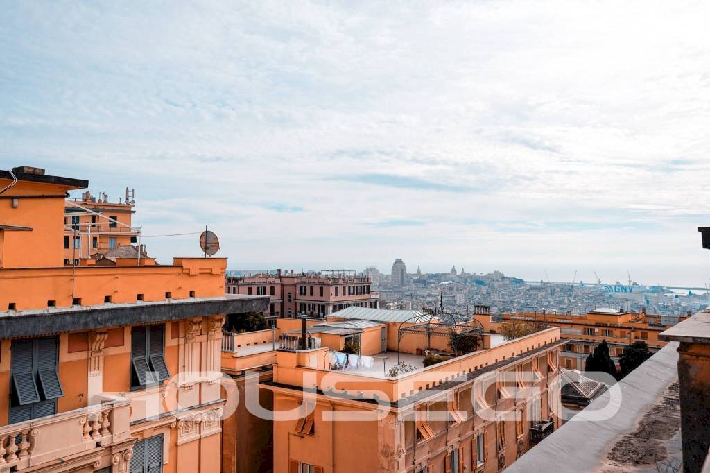 appartamento in affitto a Genova in zona Castelletto
