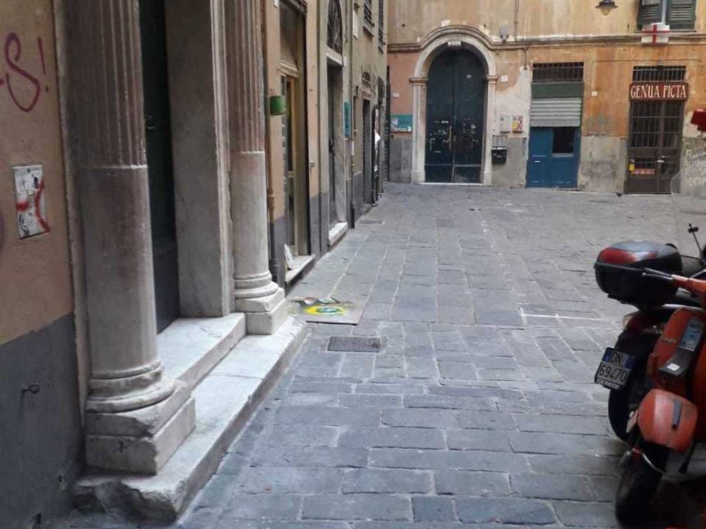 negozio in affitto a Genova in zona Centro Storico