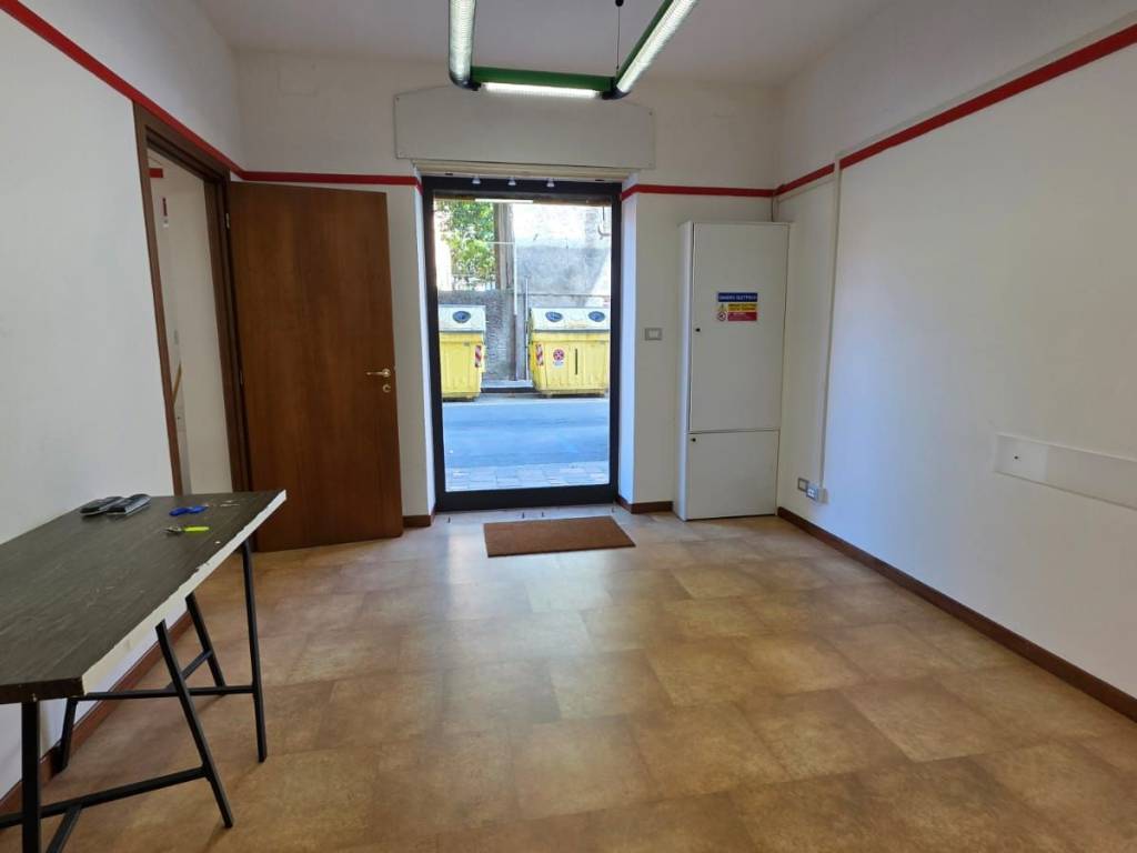 ufficio in affitto a Genova in zona Bolzaneto