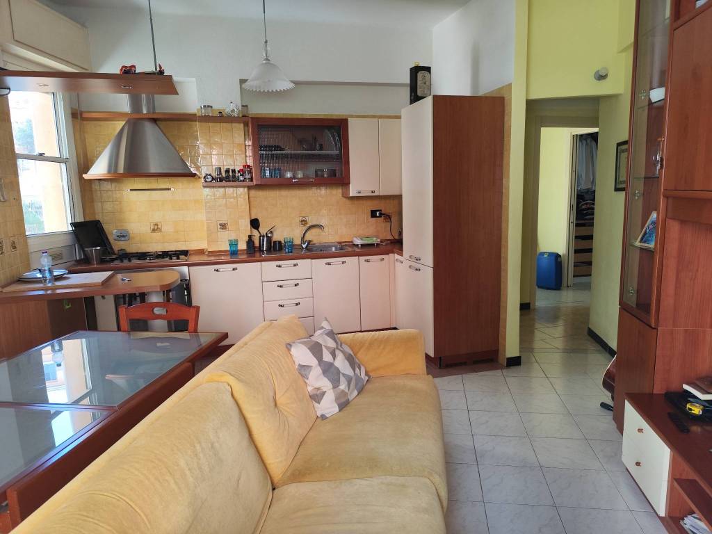appartamento in affitto a Genova in zona Oregina