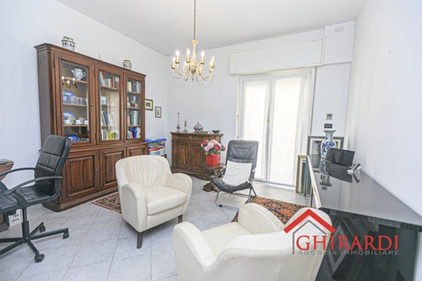 appartamento in affitto a Genova in zona Sestri Ponente