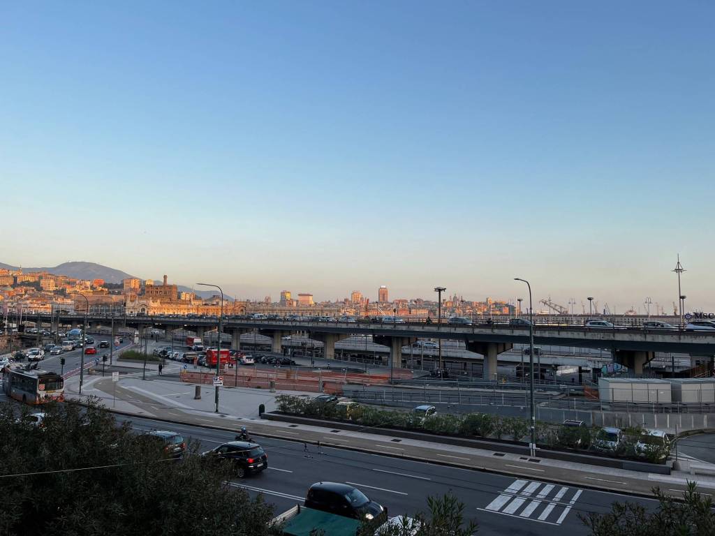 appartamento in affitto a Genova in zona Lagaccio / Granarolo