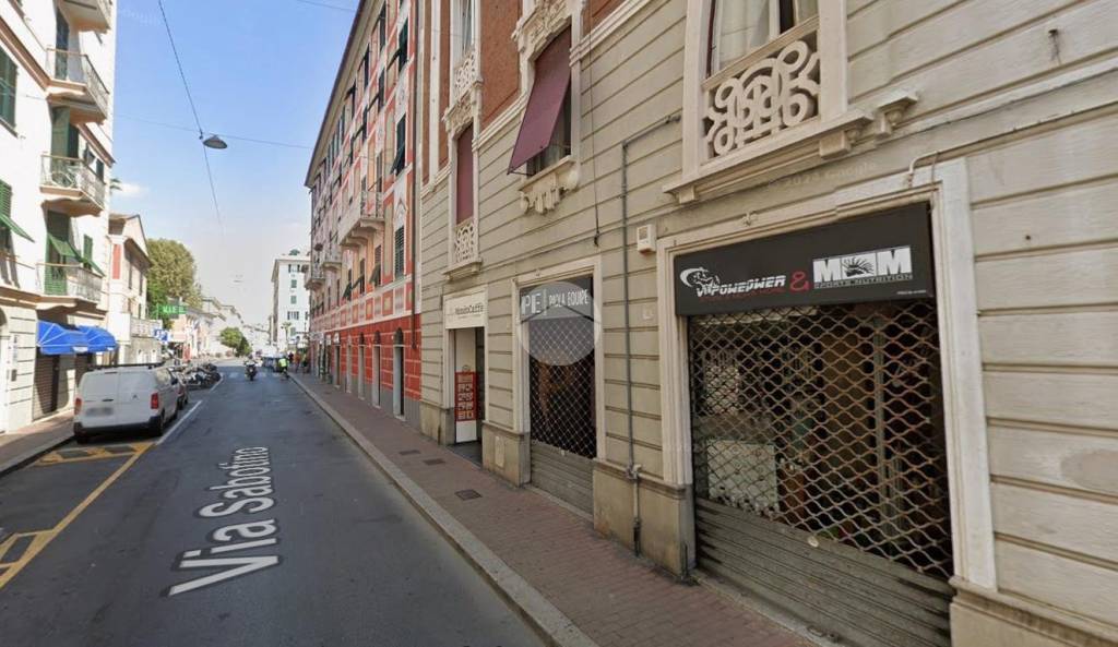 negozio in affitto a Genova in zona Pegli