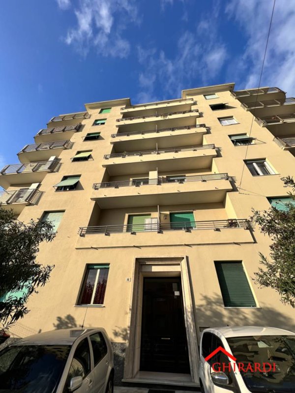 appartamento in affitto a Genova in zona Sestri Ponente