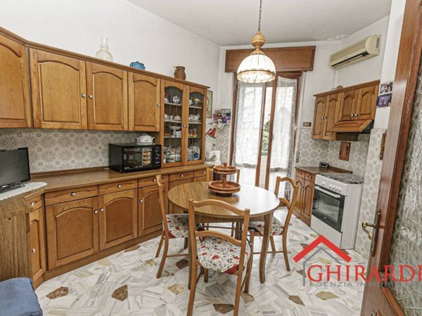 appartamento in affitto a Genova in zona Sestri Ponente