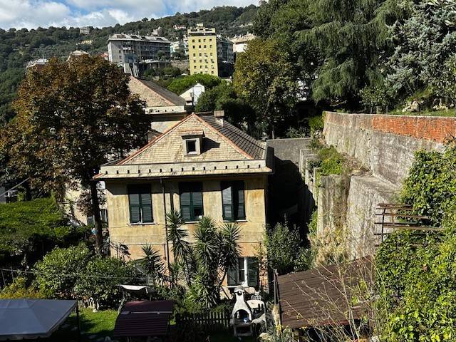 appartamento in affitto a Genova in zona Quezzi