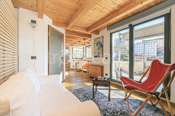 appartamento in affitto a Genova in zona Castelletto