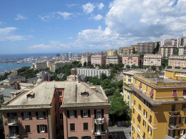 appartamento in affitto a Genova in zona Castelletto