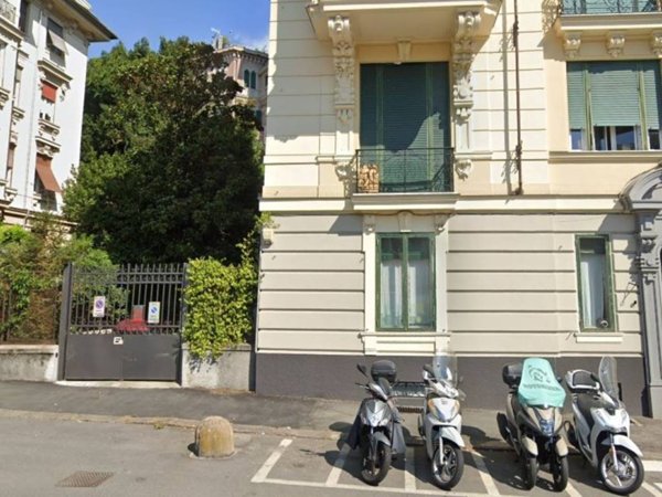 negozio in affitto a Genova in zona Albaro